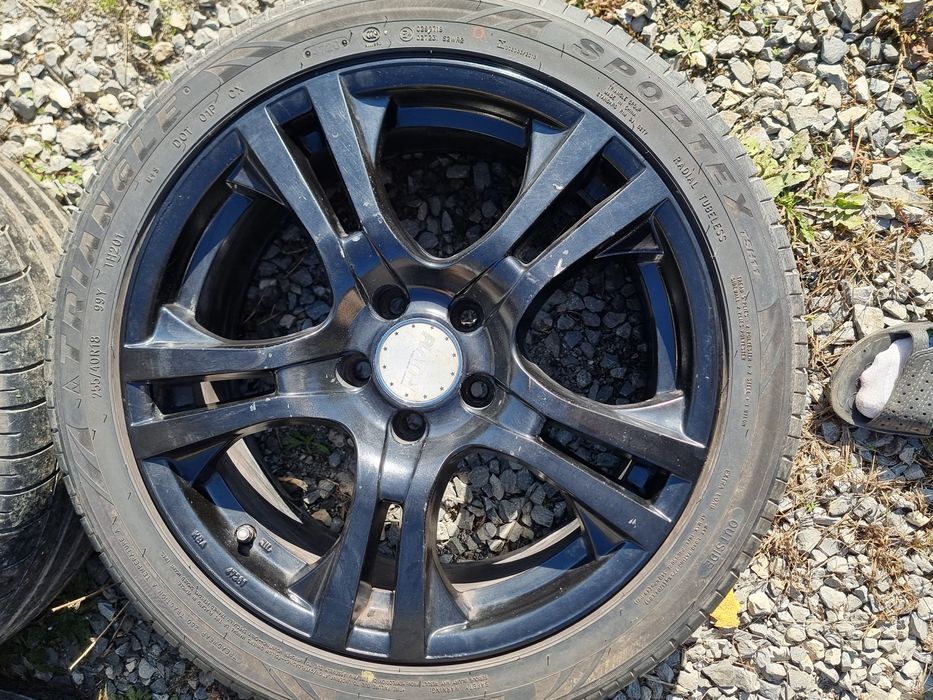 Jante 5× 112 255/40 R18