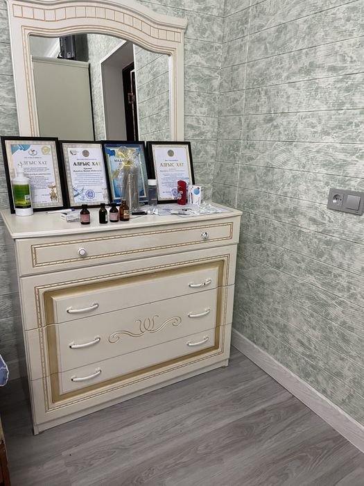 Спальный гарнитур