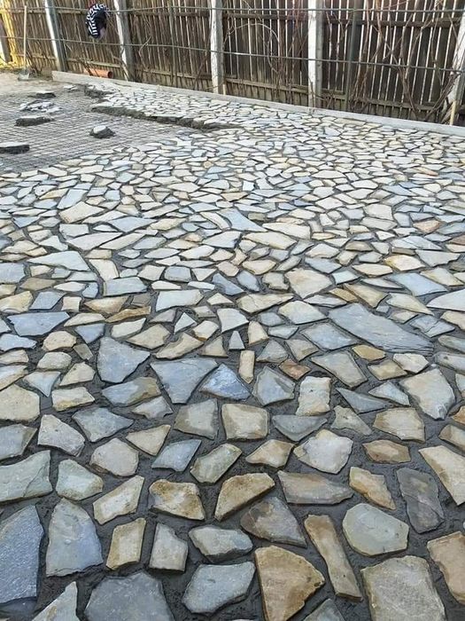 Piatra naturala de munte de Grecia 100%. Lucrez în toată Țara