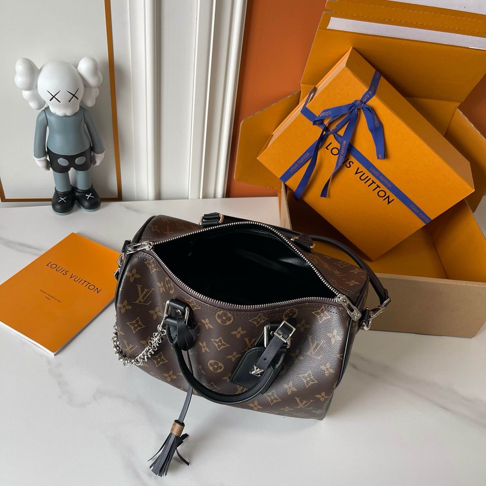 Geanta Louis Vuitton 30 cm stoc