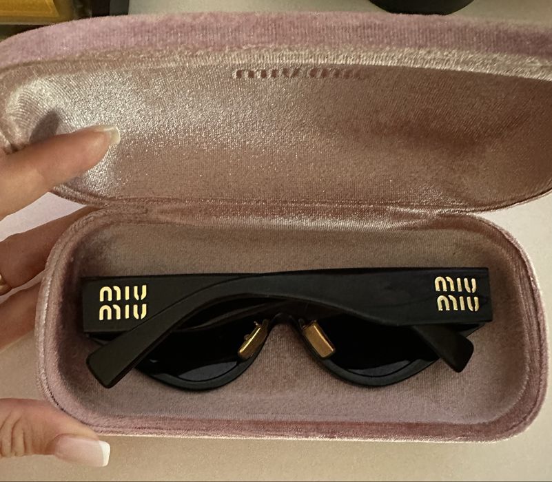 Слънчеви очила Miu Miu