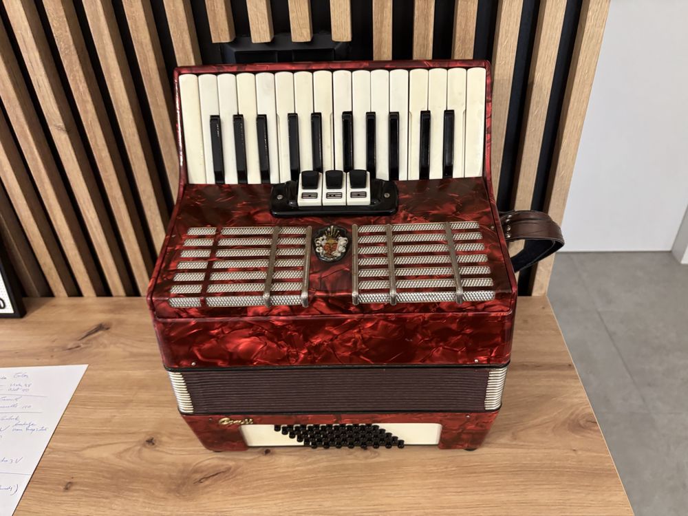 Acordeon Barcarole cu 48 de basi