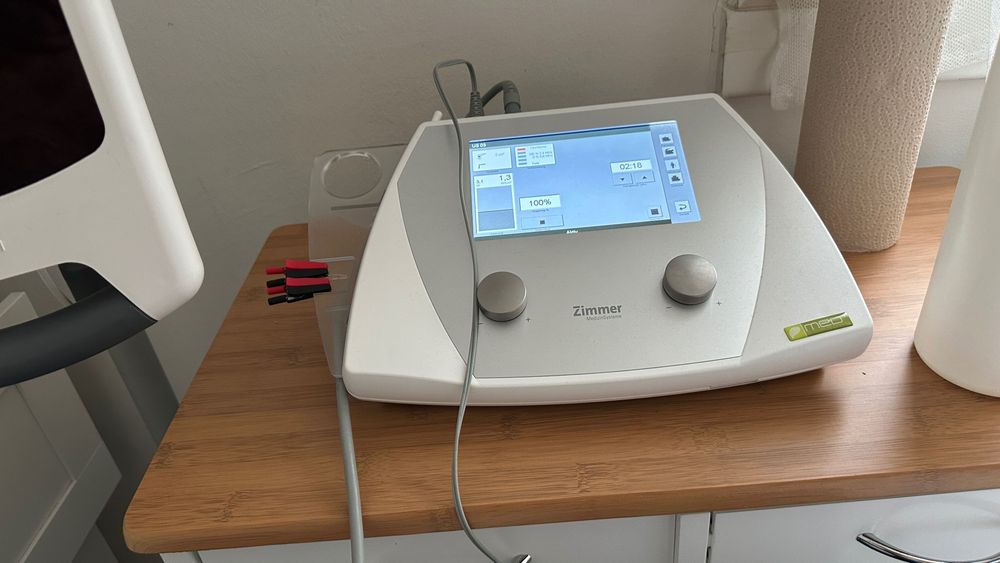 Aparat profesional Zimmer Soleo Stim Combi – Ultrasunet + Curent