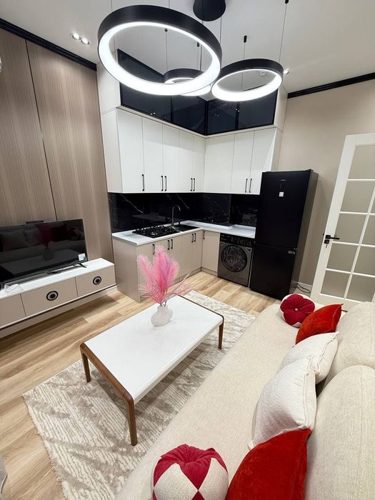 Продаётся 2-х комнатная квартира в ЖК NRG Jomiy 43м2