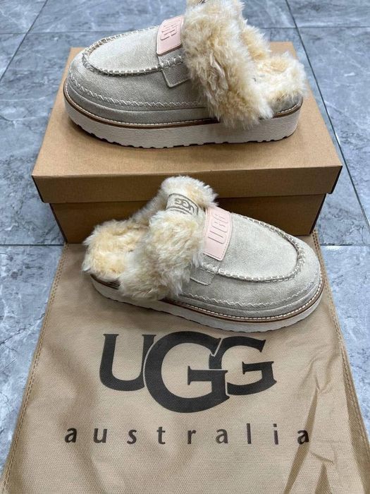 Ugg uri dama imblanite