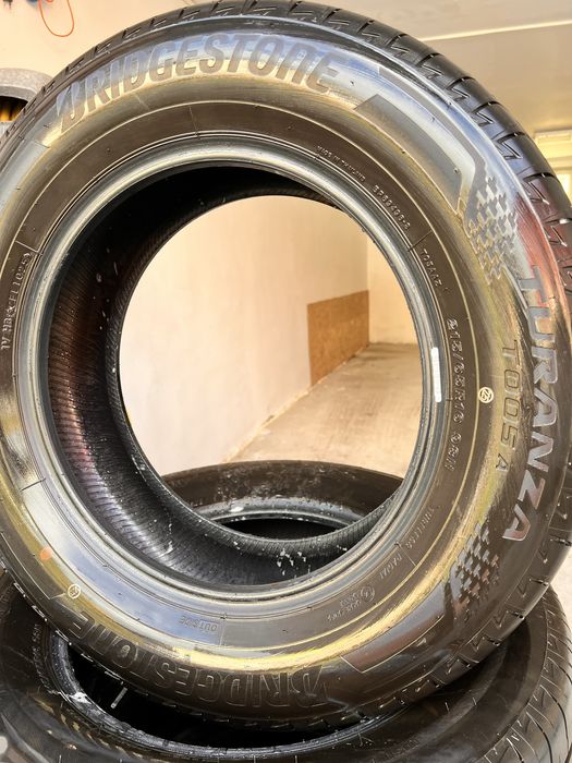 Bridgestone Turanza 215/65/16 (rulate 1206 km)