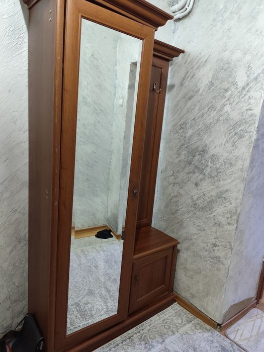 Продам прихожую в хорошем состоянии