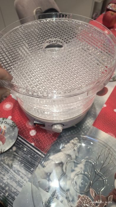 Уред за сушене на плодове AYCO