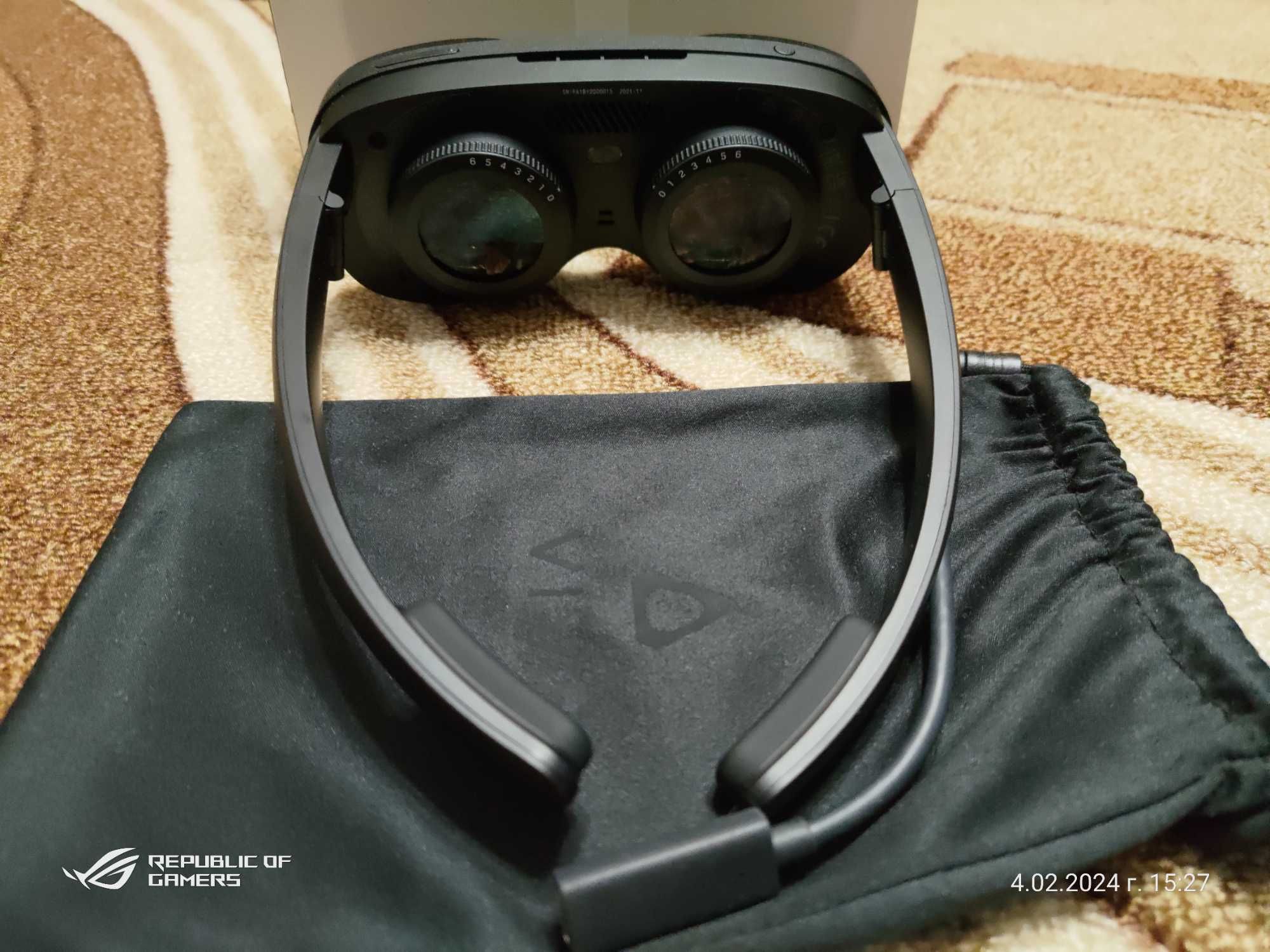Спешно HTC Vive Flow VR
