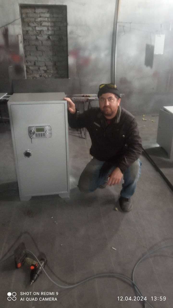 Svarshik Samarkand Panjob -kempomat yani pol avtomat - Elektro svarka