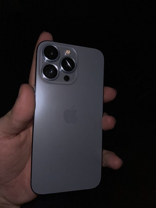 Ipxone 13pro  500$ kami bor tel qilasila