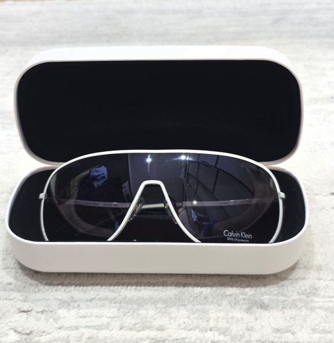 Новые Очки Calvin Klein originals