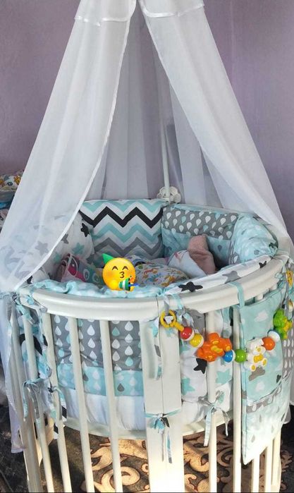 Бортики на детскую кроватку