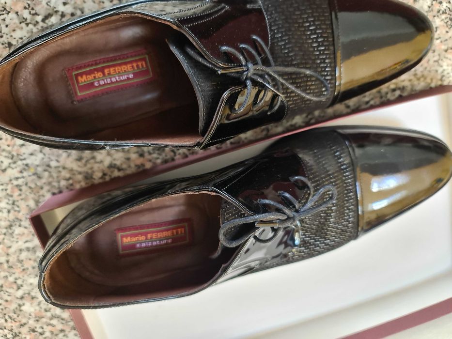 Pantofi barbati lac de  gala Ferretti 43 nou