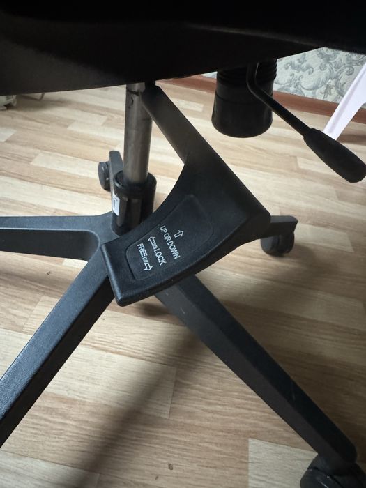 Компьютерное кресло