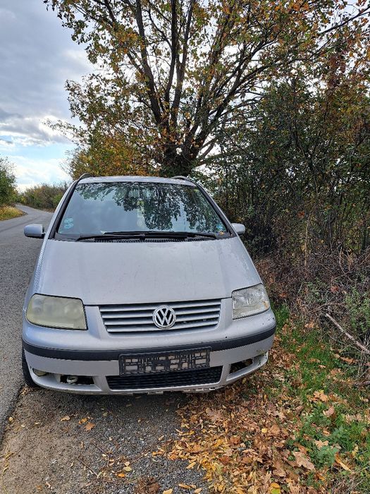 Vând Volkswagen sharan pentru dezmembrări