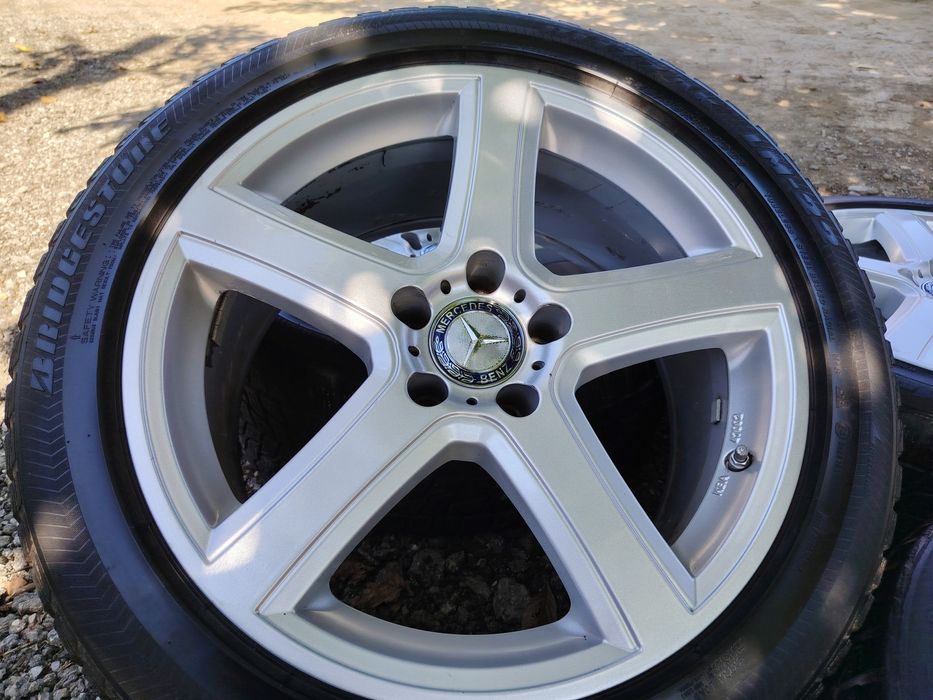 18' 5х112 8.5J ET30 Mercedes Гуми с Джанти