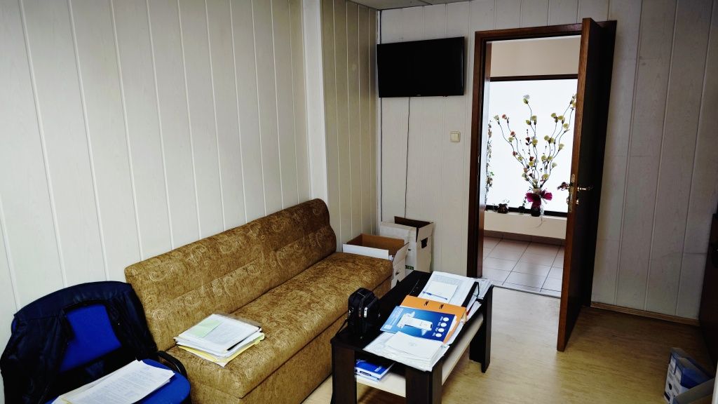 Продава се Тристаен апартамент в Ловеч, Център - 96 кв.м за 730 €/кв.м - Снимка #7