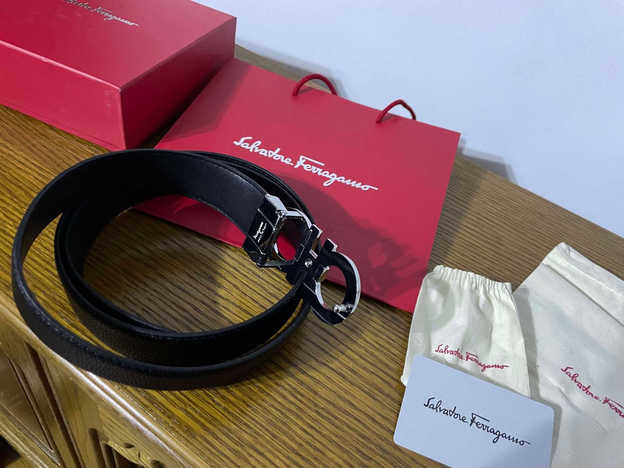 Curea Salvatore Ferragamo din piele marime ajustabila