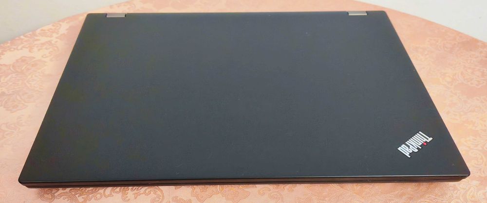 ThinkPad P72/Core i7-8850H/16GB RAM/256G SSD/Quadro P2000 4GB/17.3 IPS