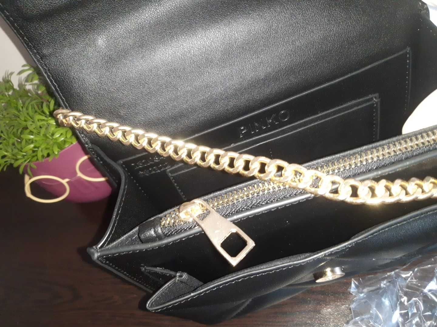 Дамска чанта с верижка