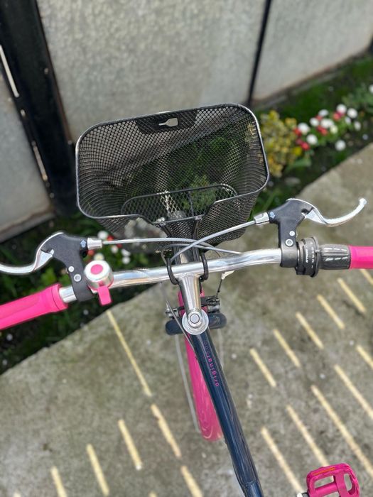 Bicicleta fete /stare nouă vând