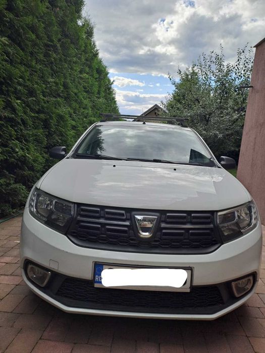 Persoana fizica vand Dacia Logan an fabricatie 2017, km reali 57500