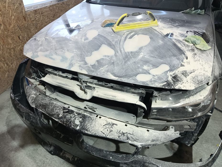 Vopsitorie auto tinichigerie 80-110e piesa