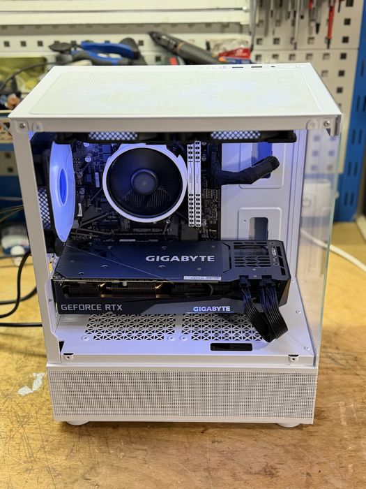 PC Gaming RTX 3070, Ryzen 5 5600, 16GB 3200 (CS2)