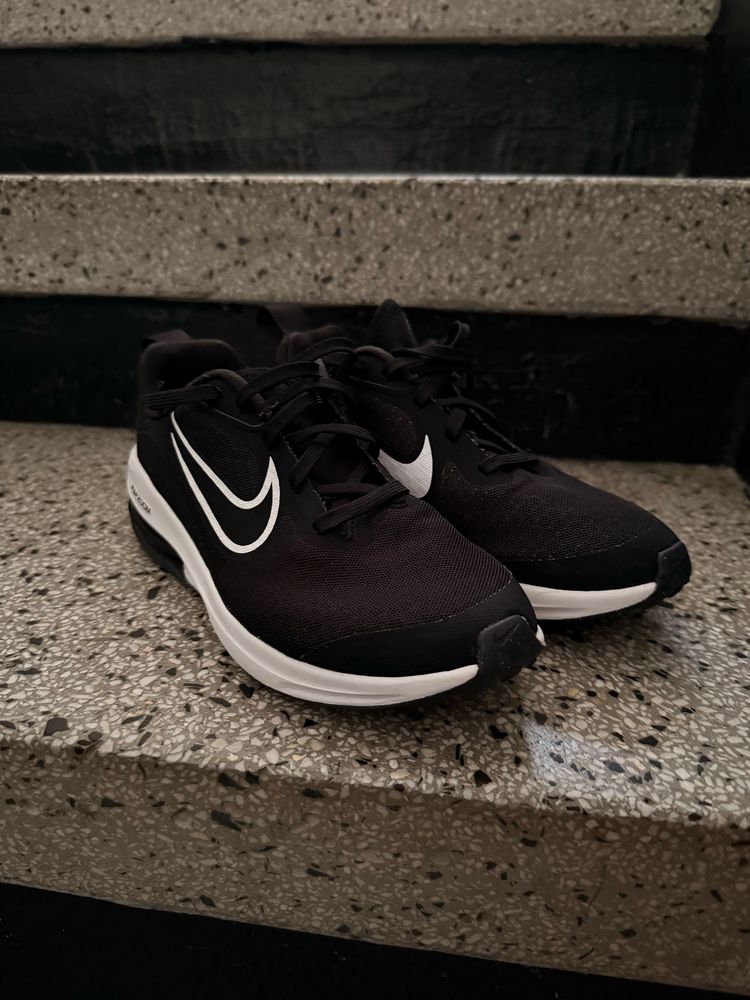 Маратонки nike air zoom