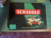 Scrabble (чисто нов)