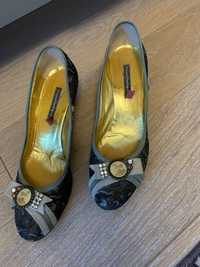 Pantofi de dama cu toc