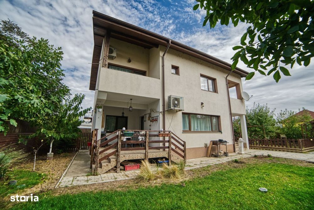 Casa complet mobilata 5 camere 3 bai curte generoasa