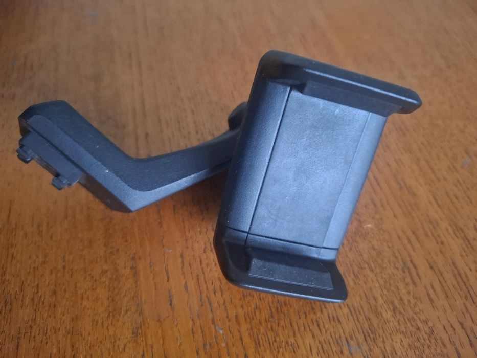 Оригинална стойка за телефон за Дачия Сандеро