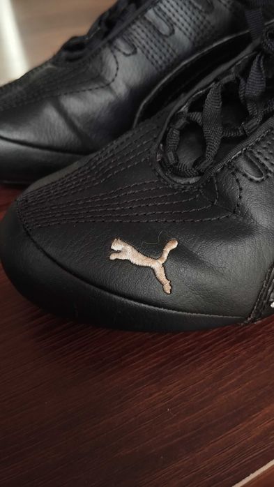 Дамски маратонки Puma размер 36 с камъчета черна кожа