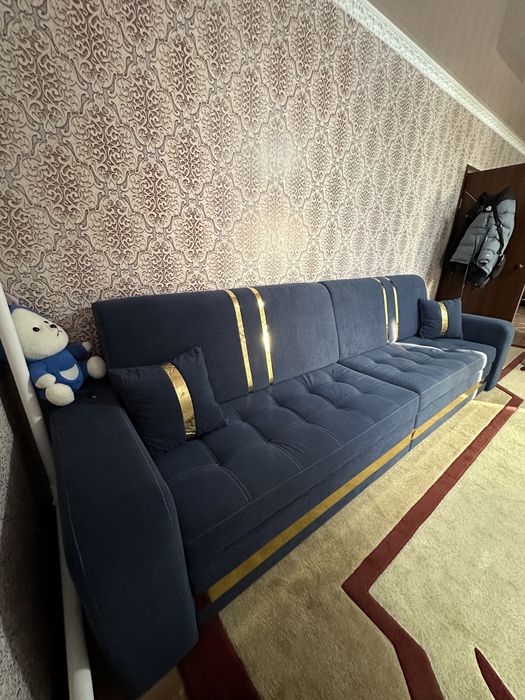Диван в отличном состоянии