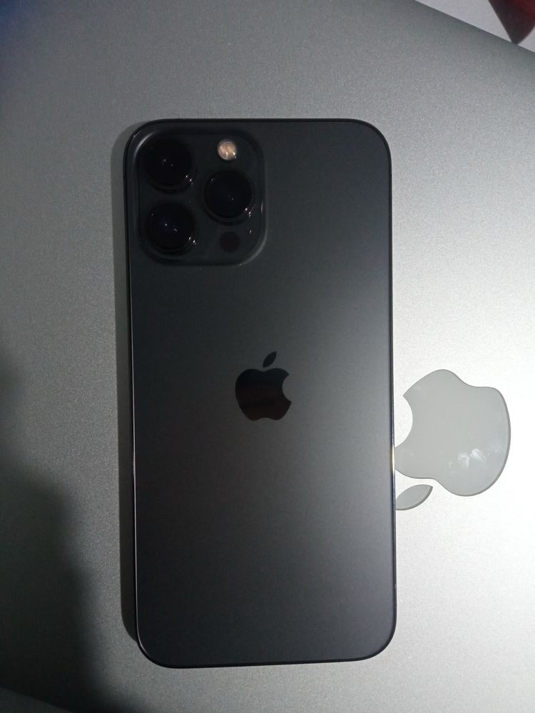 Iphone 13 pro max ideal karobka dakument bor