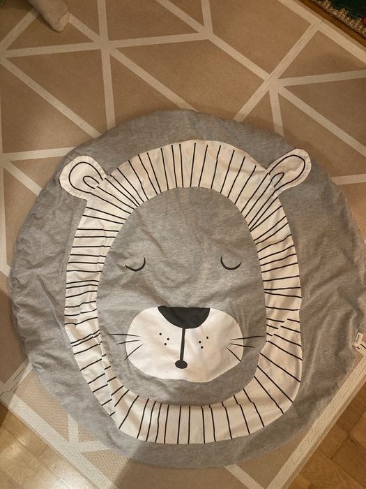 Бебешки килим за игра