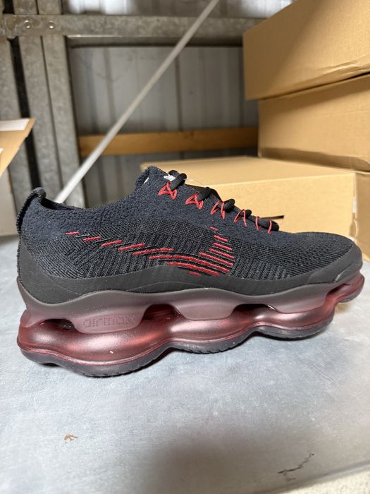 Nike air max scorpion Noir Rouge 43