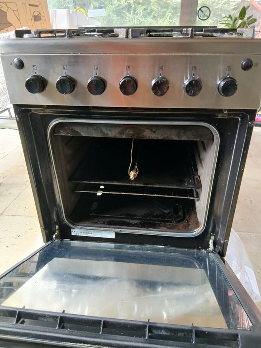 Aragaz Electrolux EKG61185OX, aprindere electrica plita si grill 60 cm