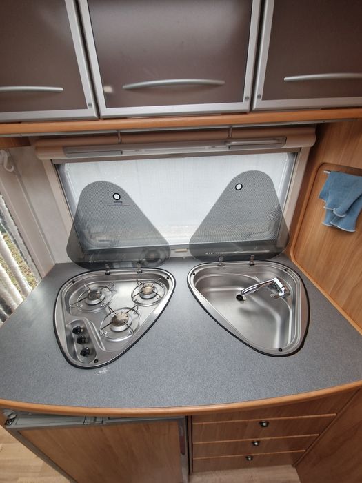 Vând Adria Adora 512 UL