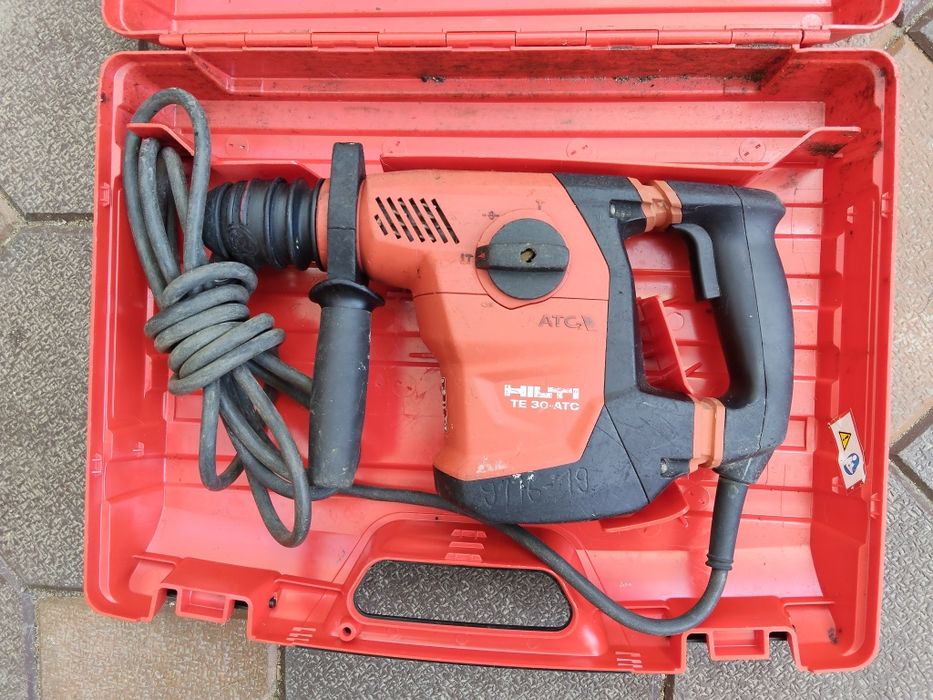 Rotopercutor HILTI TE 30-ATC  că și nou