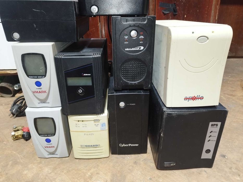 Ups cateva modele 12v-24v / 300-720 Wati