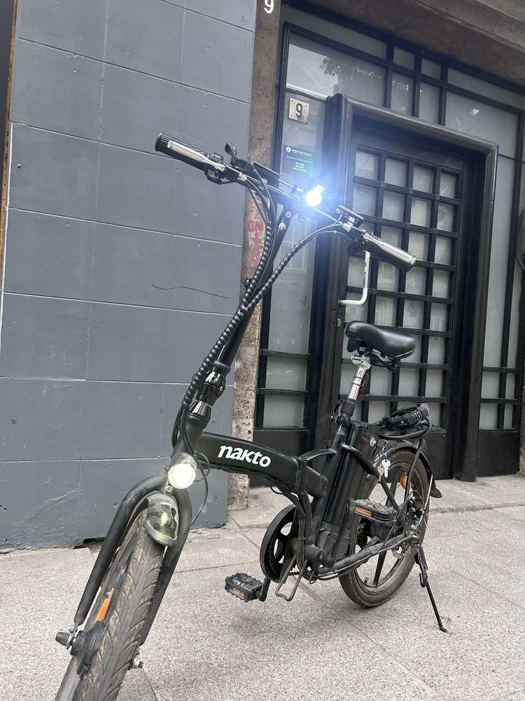 Bicicleta full electrica  in garanție