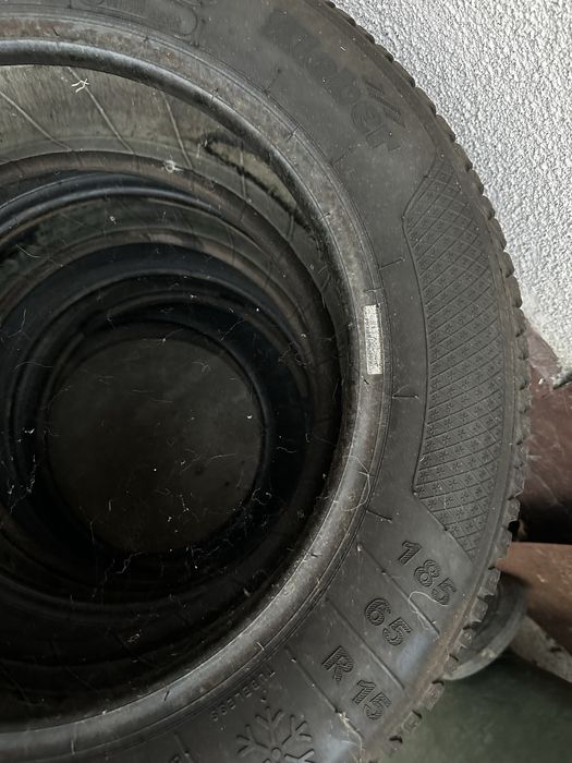 Anvelope iarna 185/65r15
