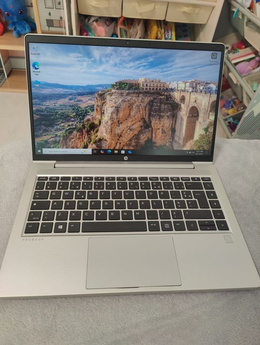 Laptop nou gaming Ryzen Ram 16Gb video 4Gb ssd GTA FORTNITE CSGO FIFA