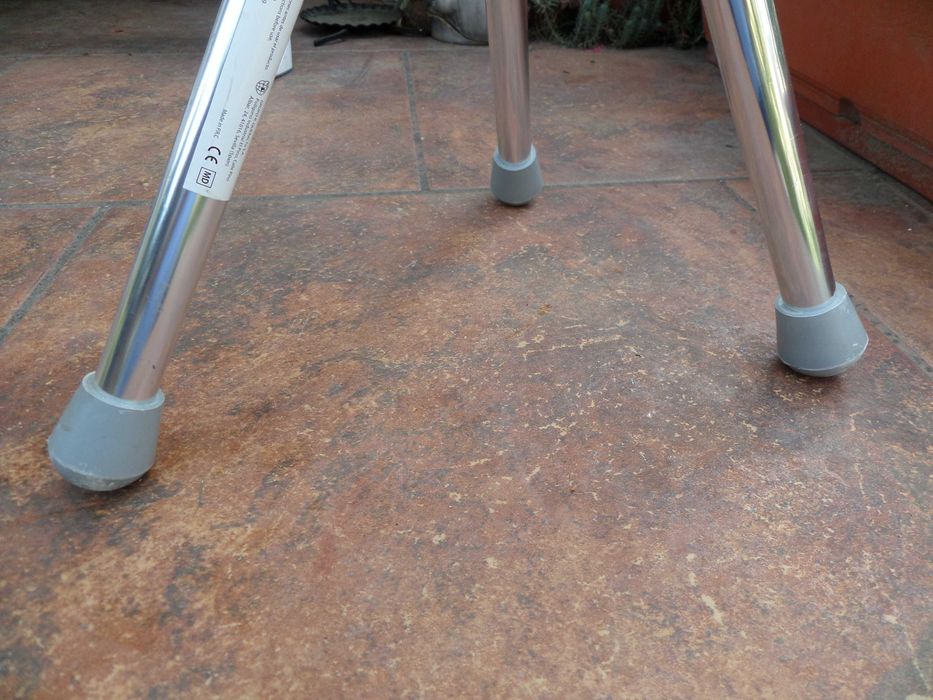 Scaun pliabil cu baston nou suporta 100kg,baston de spijin,drumetii