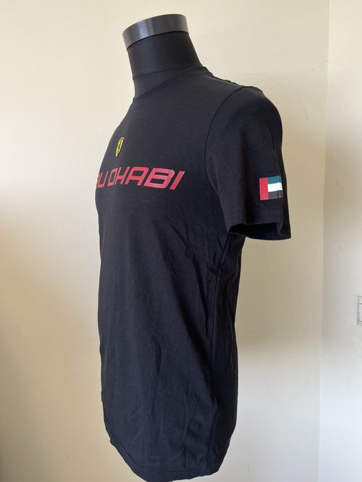 Tricou Ferrari , impecabil