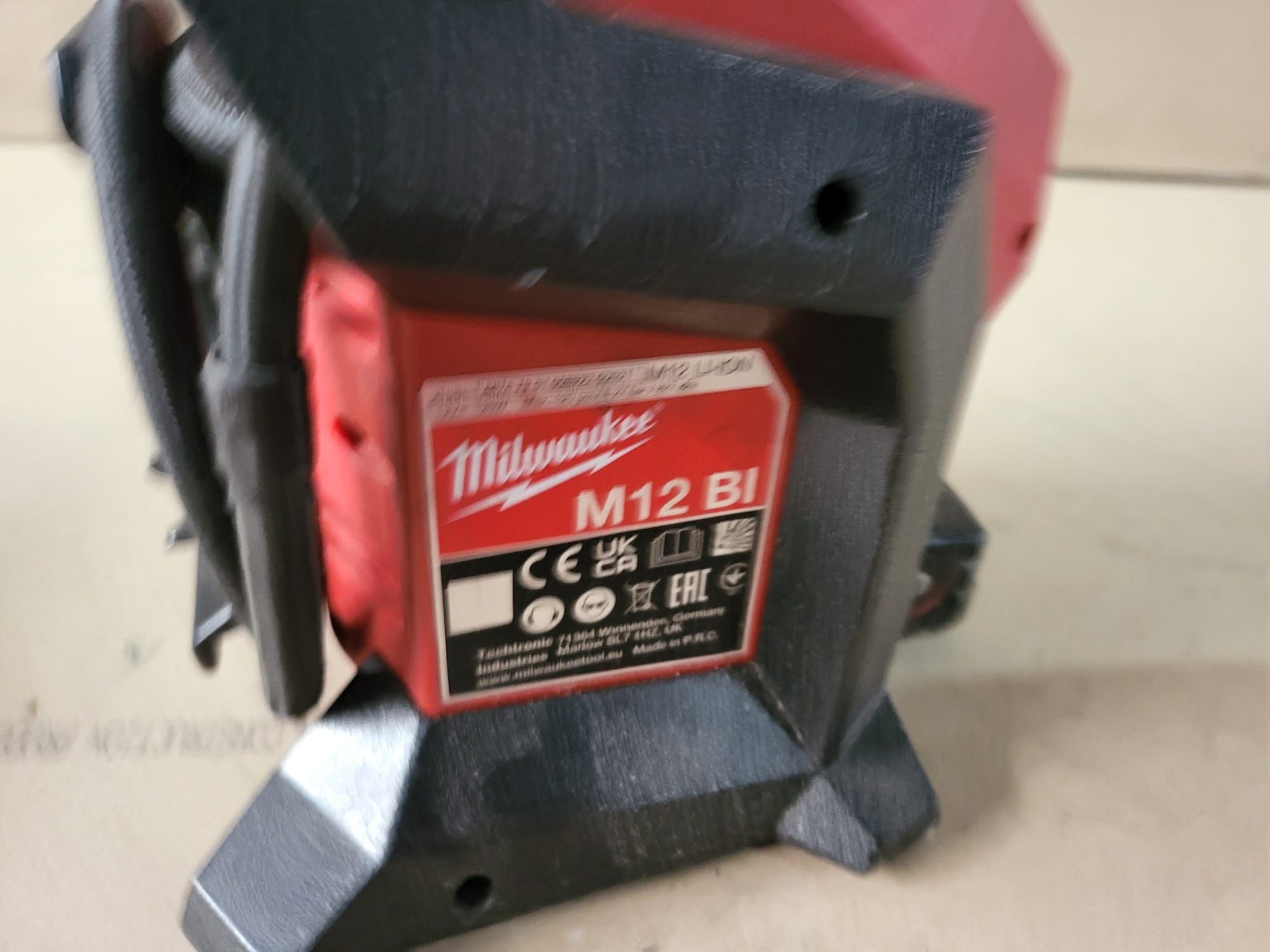 Compresor de aer Milwaukee M12 BI