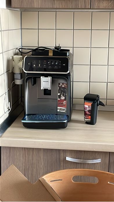 Espressor automat Philips seria 3300